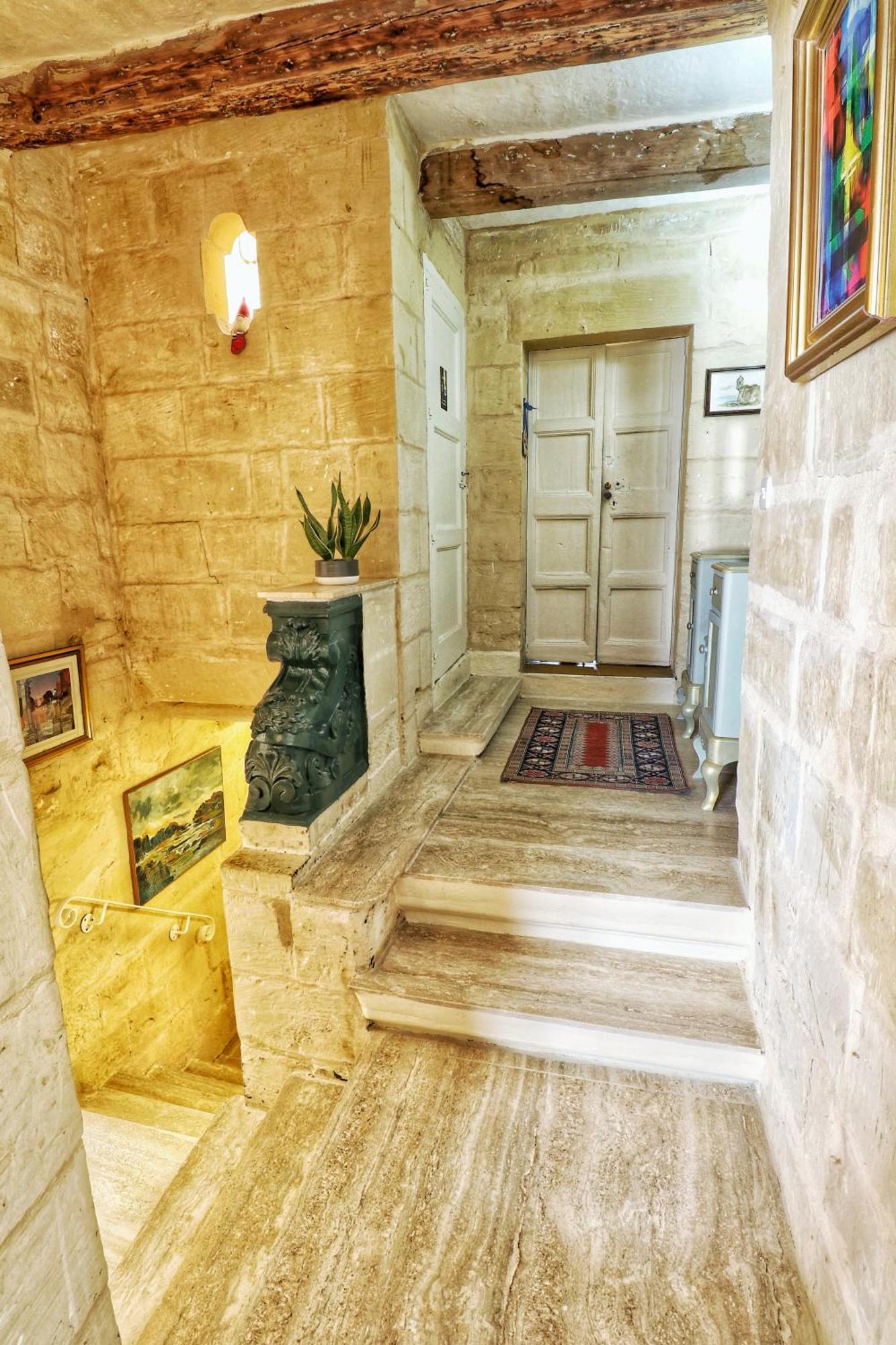 The Knight - Heritage & Art Home At Birgu Square Exterior foto
