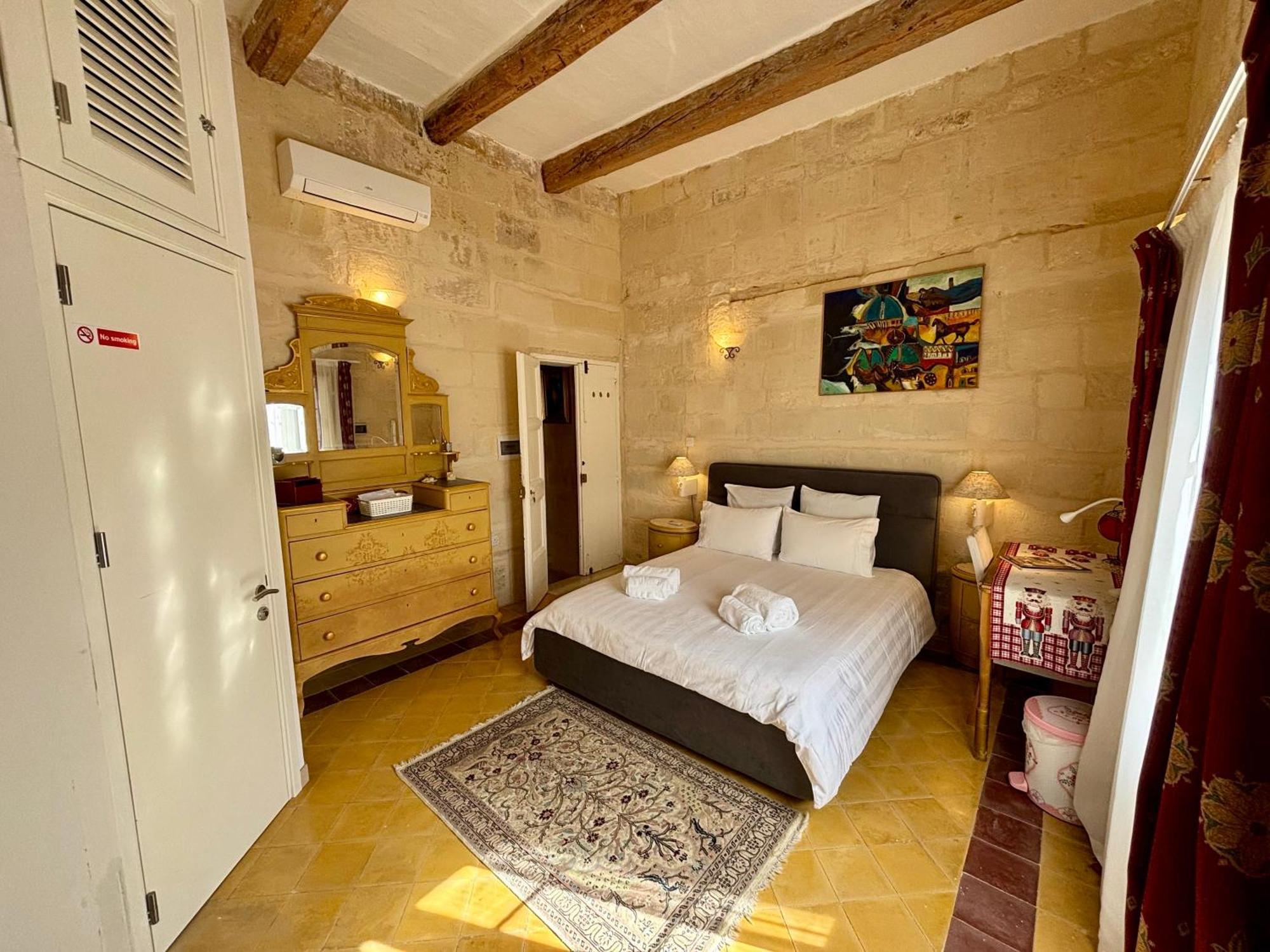 The Knight - Heritage & Art Home At Birgu Square Exterior foto